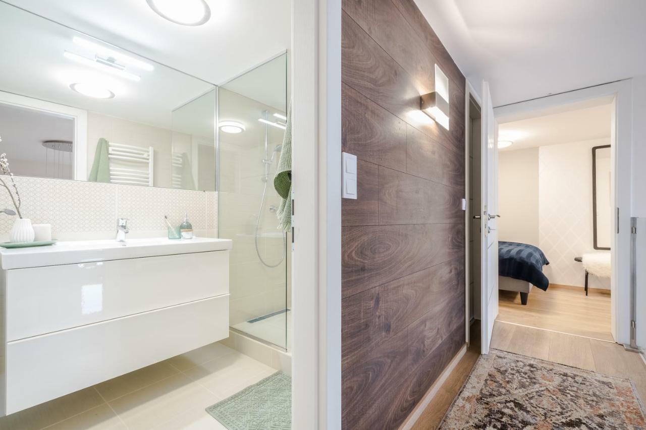 Bpr Luxurious & Stylish Duplex Home Будапеща Екстериор снимка
